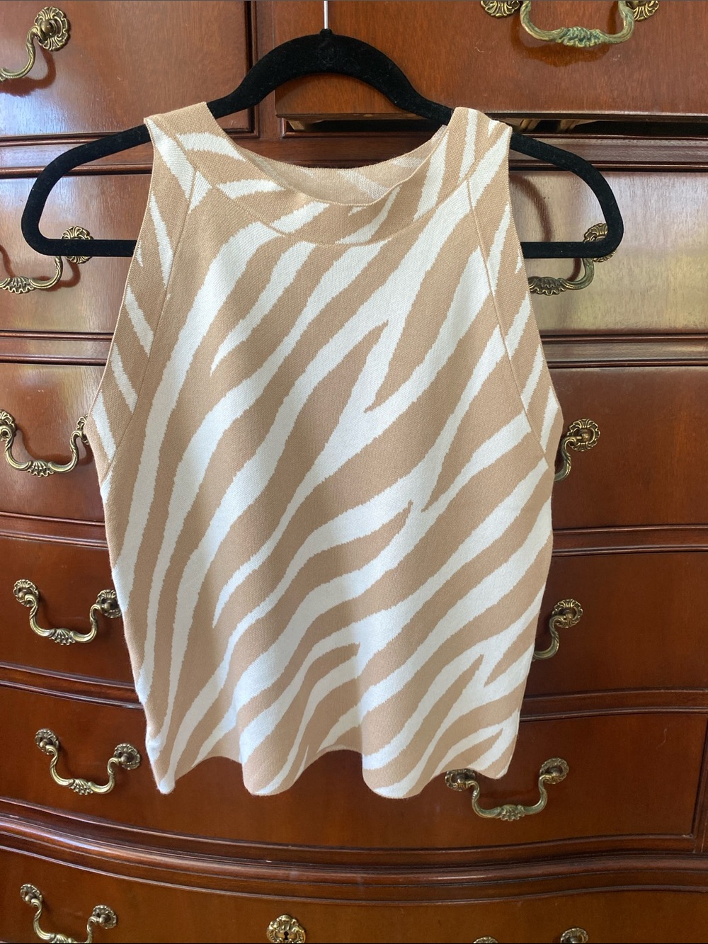Ann Taylor Beige and White Zebra-Print Sleeveless knit Tank Top